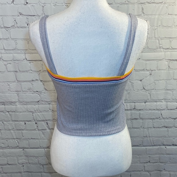 FOREVER 21 Cropped Gray Ribbed Tank Top-Large - Picture 2 of 2